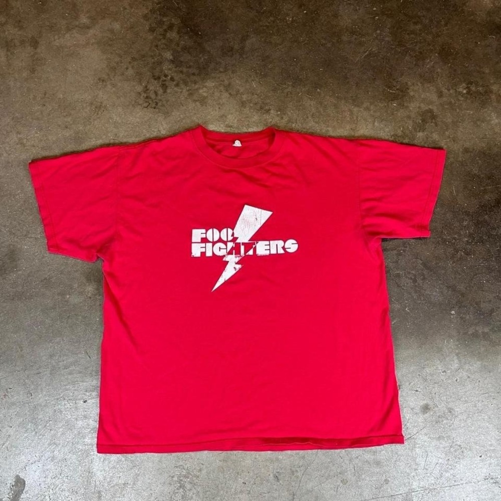 Foo Fighters 2007 Band T Shirt Red mens XL Graphic Tee
